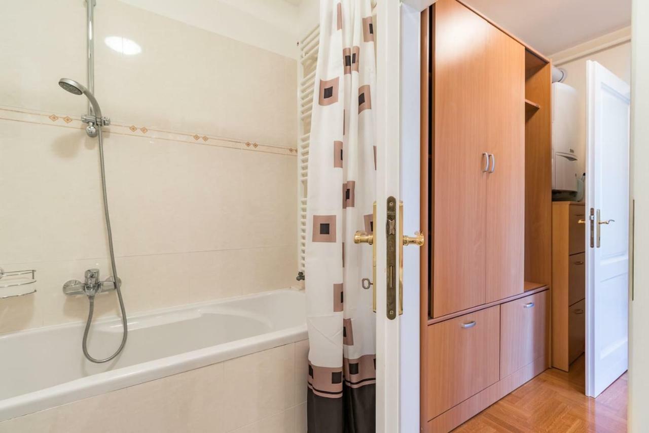 Apartment Klara Пула Екстериор снимка